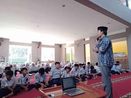 Tantangan dan Solusi Pendidikan di Era Digital
