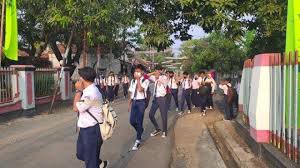 Peran Teknologi dalam Menjaga Pendidikan Indonesia saat Perang Dunia 3