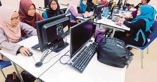 Pendidikan: Strategi Mengajarkan Teknologi bagi Murid di Era Modern